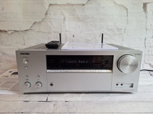 7.2 Onkyo TX-NR575 4k60p Dolby Atmos Vsion HDR BT Wi-Fi