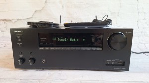 7.2  Onkyo Tx-nr696  Wi-fi BT THX 4k/60p HDR Atmos Vtuner google Sonos 