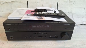 Yamaha z Wifi BT AirPlay2 4k MusicCast 5.1  HTR-4072 (RX-V485)